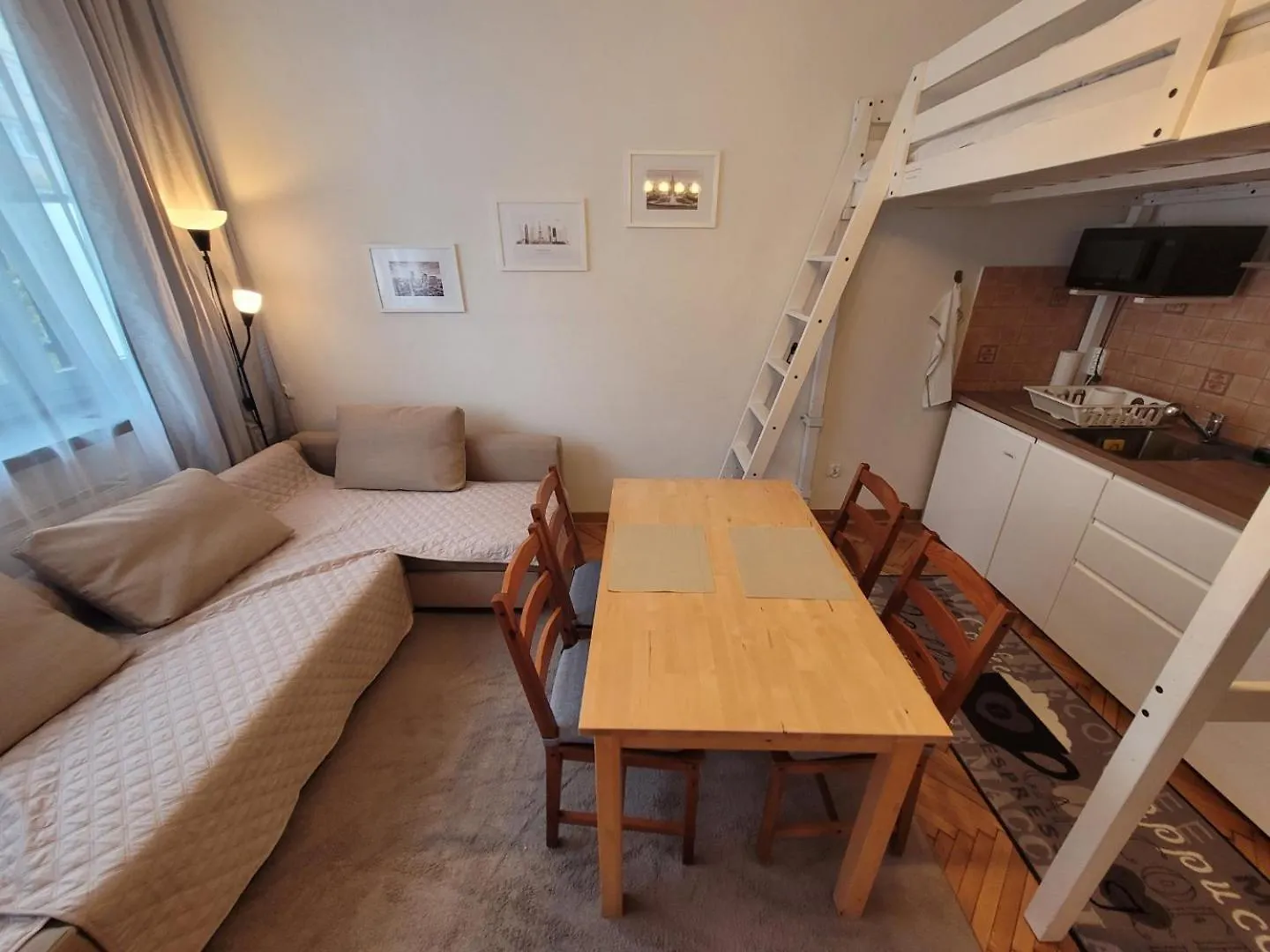 Apart Blisko Warsaw Poland