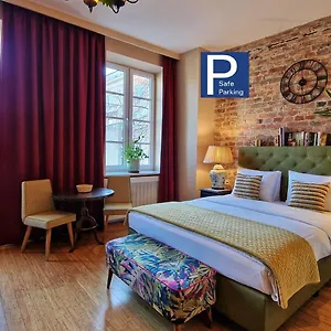 2* מלון דירות Sleepwell Nowy Swiat
