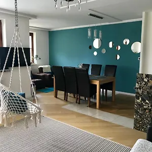  Apartment Stadium